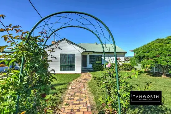Main view of Homely house listing, 23 Johnston Street, Tamworth NSW 2340