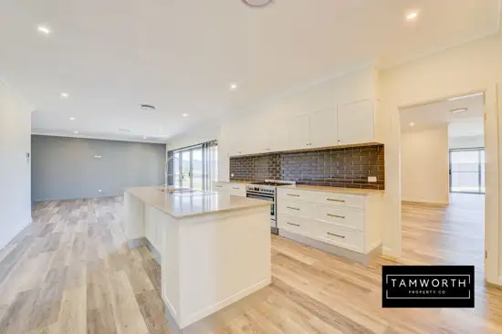 Sixth view of Homely house listing, 4 Jubata Drive, Tamworth NSW 2340
