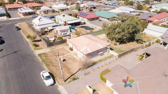 Third view of Homely house listing, 1 Patterson Street, Tamworth NSW 2340