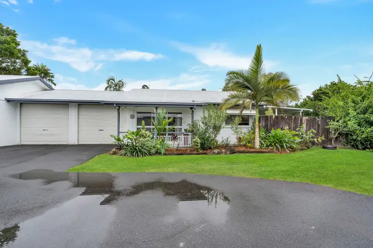 Main view of Homely unit listing, 2/10 Ireland Crescent, Whitfield QLD 4870
