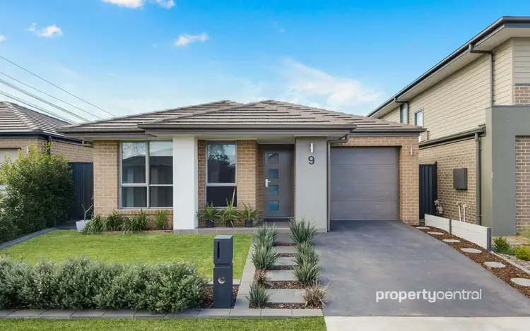9 Sailor Street, Jordan Springs NSW 2747