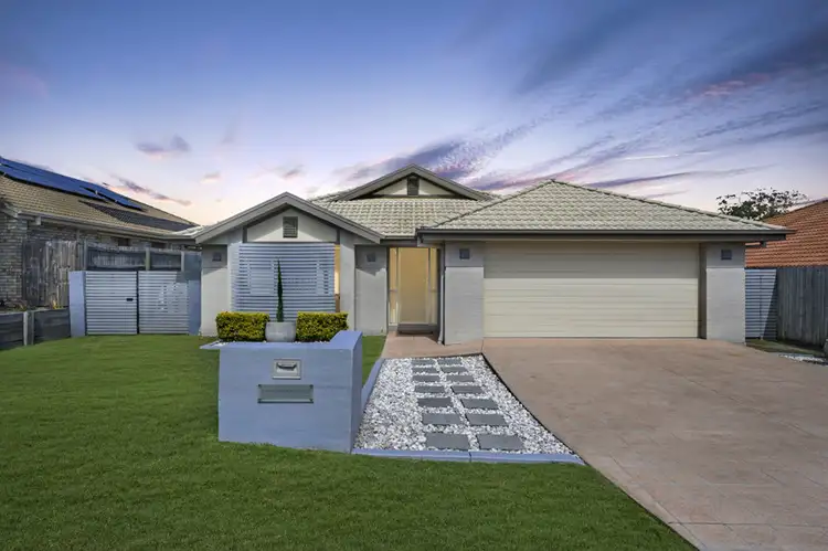1 Beechwood Place, Warner QLD 4500