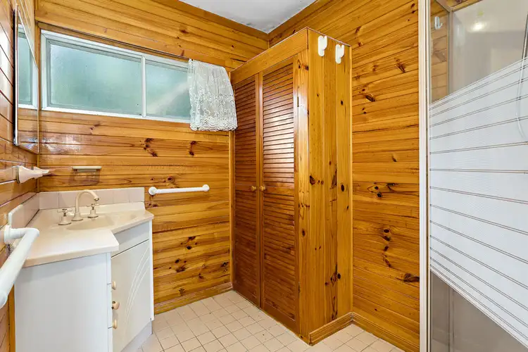 Sixth view of Homely house listing, 2 Camden Court, Arana Hills QLD 4054