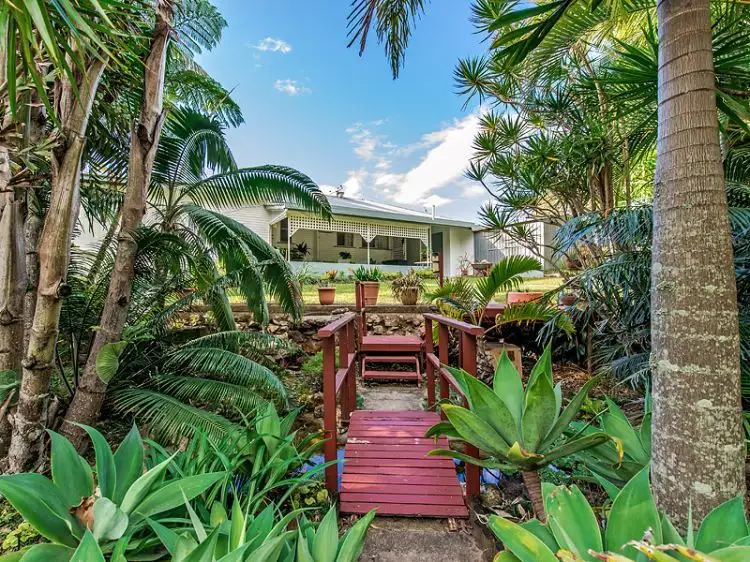 2 Crusher Park Drive, Nambour QLD 4560