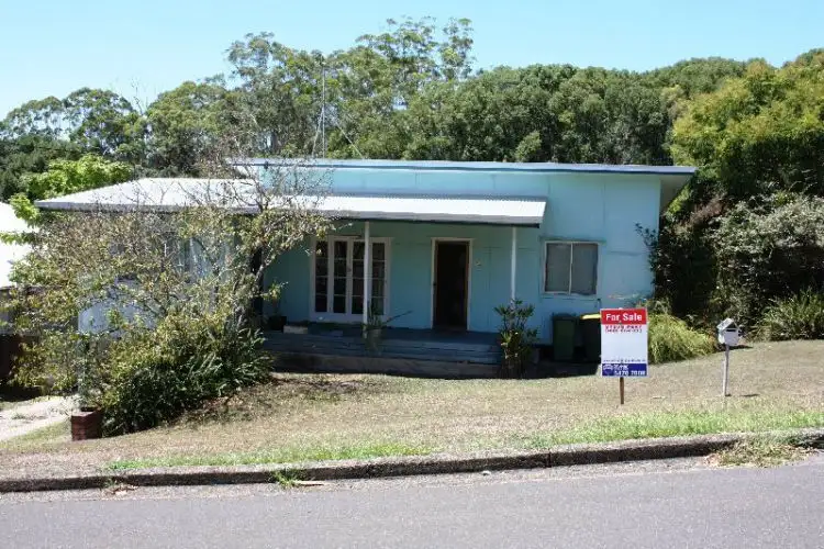12 Fairmeadow Road, Nambour QLD 4560