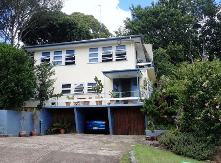 16 Mayfield Street, Nambour QLD 4560