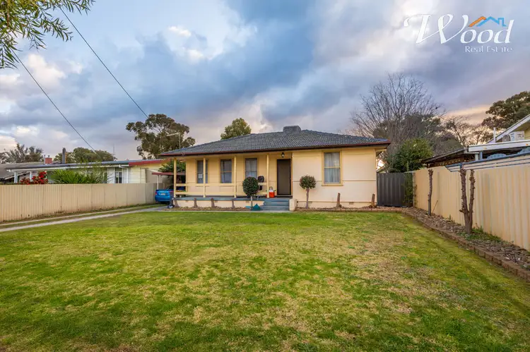 521 Webb St, Lavington NSW 2641