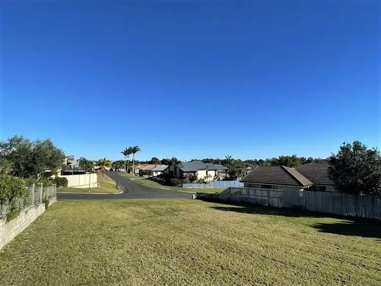 23 Marineview Avenue, Scarness QLD 4655
