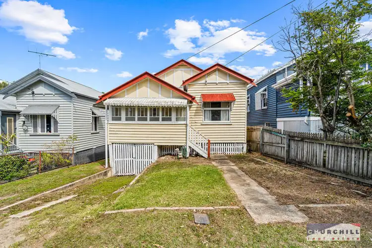 33 FIFTH AVENUE, Kedron QLD 4031