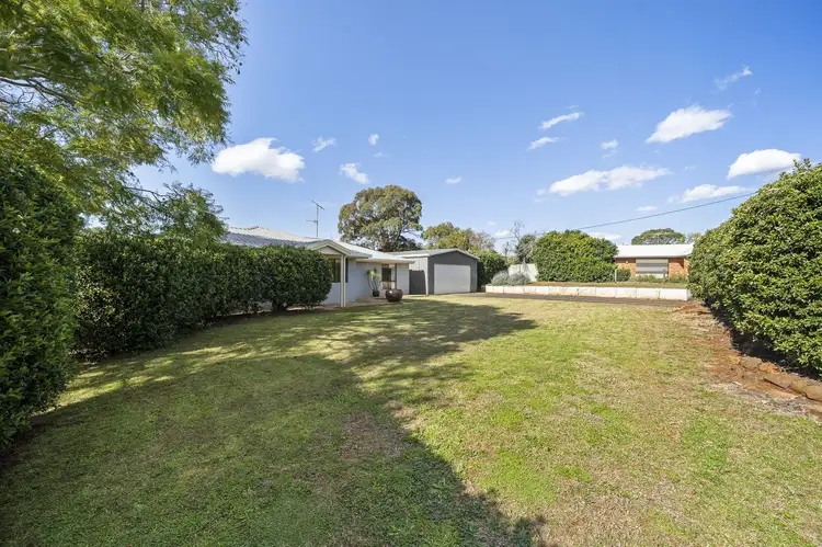 7 Glen Crescent, Highfields QLD 4352