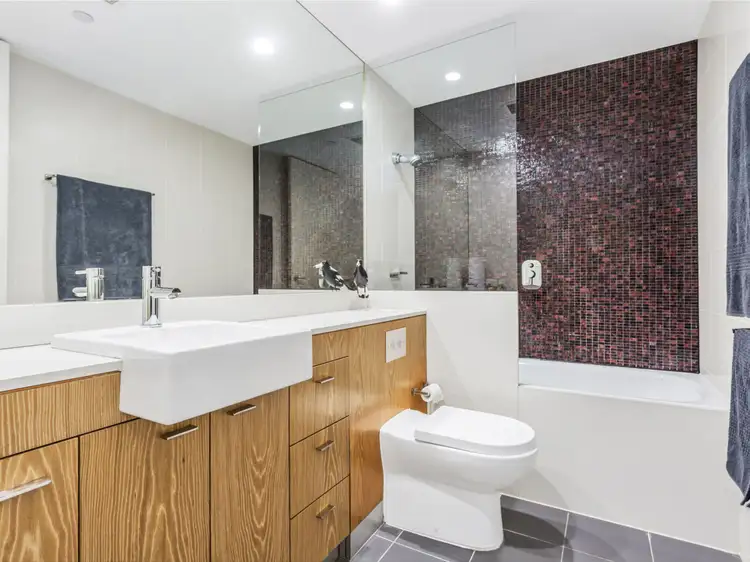 Sixth view of Homely apartment listing, 902/27-29 Commonwealth St, Sydney NSW 2000