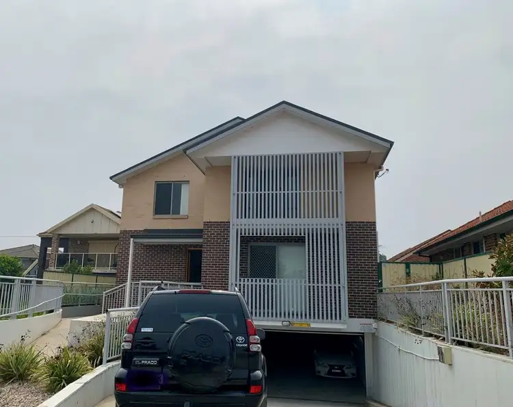 6/92 Burnett St, Merrylands NSW 2160