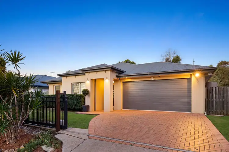 9 Red Gum Crescent, Wakerley QLD 4154