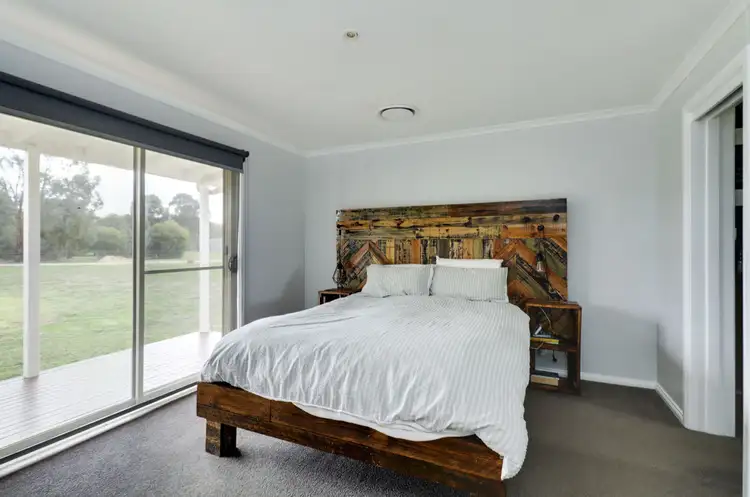 Sixth view of Homely house listing, 15 Boxwood Court, Deniliquin NSW 2710