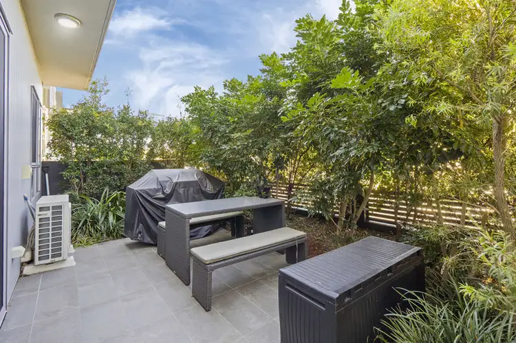 Third view of Homely unit listing, 1 / 19 Pickwick St, Cannon Hill QLD 4170