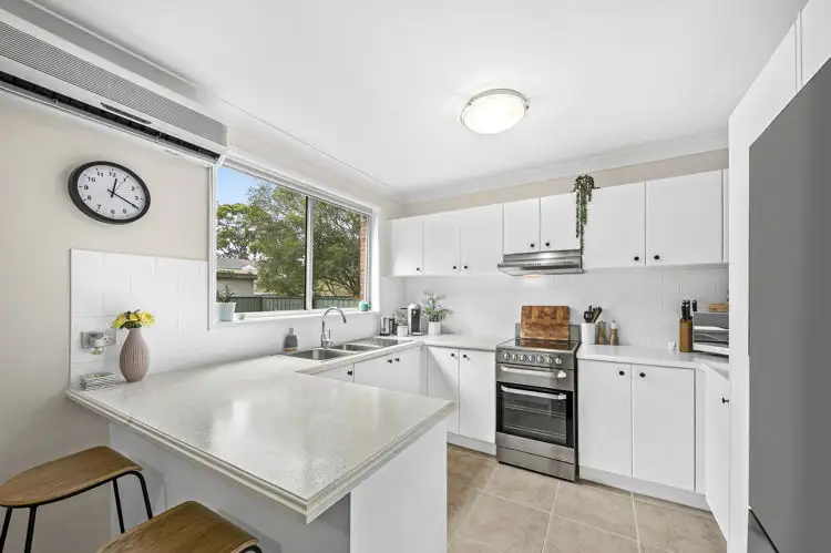Second view of Homely townhouse listing, 9/98-100 Metella Road, Toongabbie NSW 2146