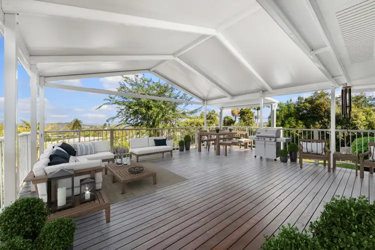 11 Bambaroo Close, Nambour QLD 4560