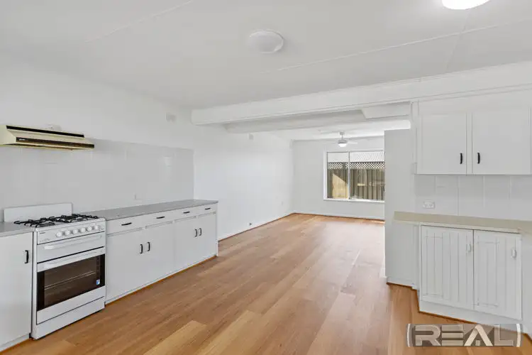 Fifth view of Homely house listing, 8 Klose Street, Lyndoch SA 5351