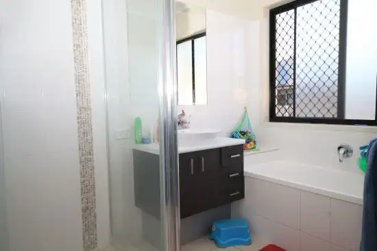 Seventh view of Homely house listing, 10 Jan Court, Caboolture QLD 4510