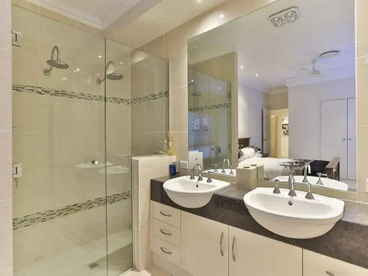 Sixth view of Homely house listing, 2 Cockatoo Court, Highfields QLD 4352
