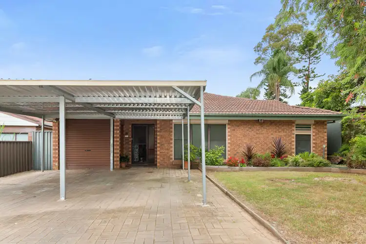 2 Whyalla Close, Wakeley NSW 2176