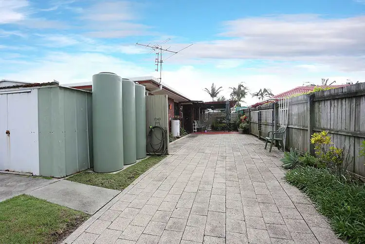 Fifth view of Homely semi-detached listing, 1/14 Nelson Street, Sandstone Point QLD 4511