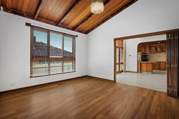 Fifth view of Homely house listing, 16 Outlook Rise, Bundoora VIC 3083
