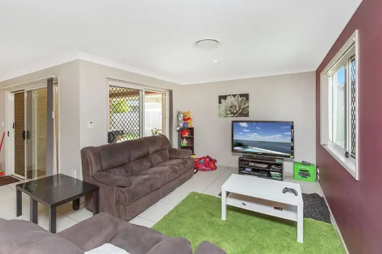 Third view of Homely house listing, 19 Lillydale Place, Calamvale QLD 4116