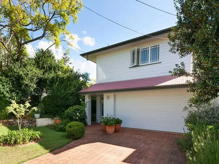 15 Pollux Avenue, Coorparoo QLD 4151