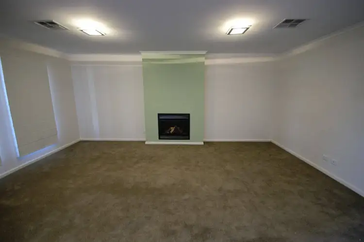 Fifth view of Homely house listing, 1 Thomas Court, Deniliquin NSW 2710