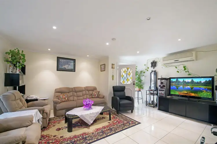 7 Midlothian Road, St Andrews NSW 2566