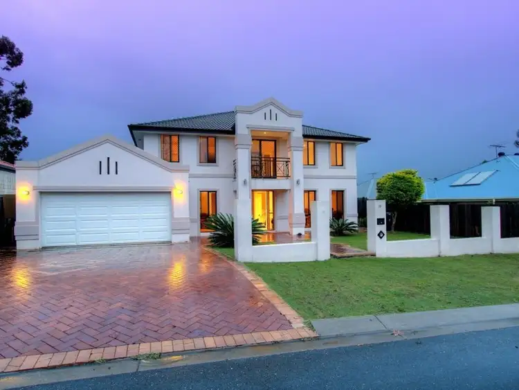 18 Warrumbungle, Forest Lake QLD 4078