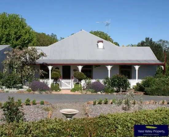 97 Shaw Street, Yass NSW 2582