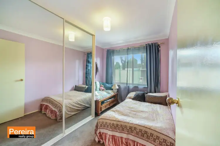 Fifth view of Homely house listing, 17 Euphrates Place, Kearns NSW 2558