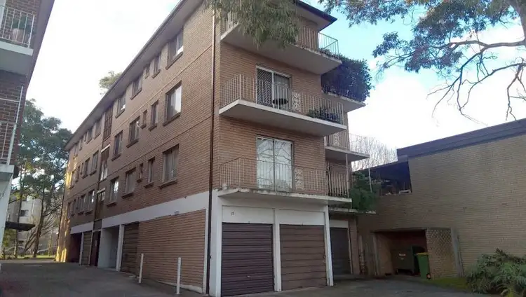 8/33 Carramar Ave, Carramar NSW 2163