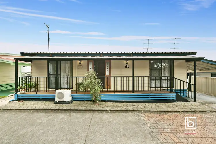 16/2 Evans Road, Canton Beach NSW 2263