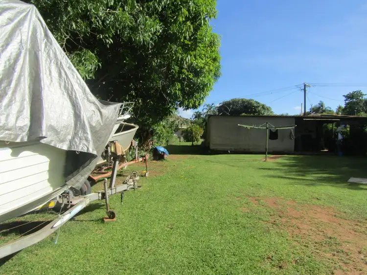 16 Feldegg Avenue, Nhulunbuy NT 880