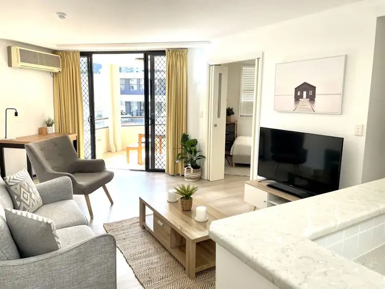 Second view of Homely unit listing, 11/5 Edmondstone Street, South Brisbane QLD 4101