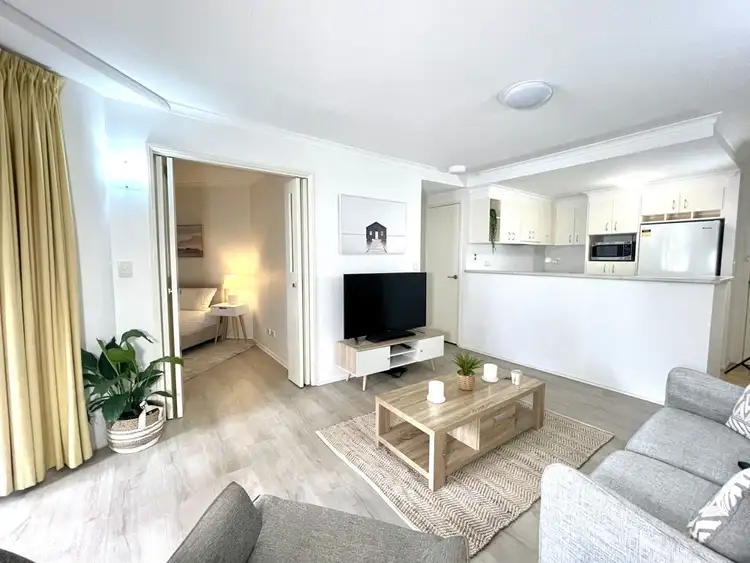 Third view of Homely unit listing, 11/5 Edmondstone Street, South Brisbane QLD 4101