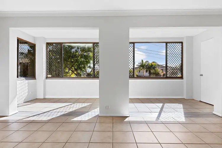 Fourth view of Homely house listing, 16 Jindavee Crescent, Slacks Creek QLD 4127