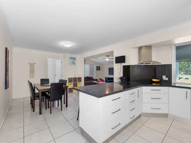 Fifth view of Homely house listing, 7 Helmsley Court, Yamanto QLD 4305