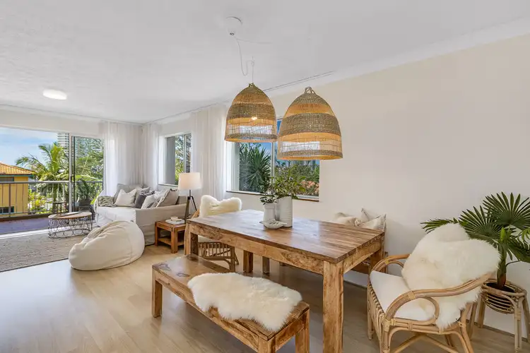 9/31-33 Dutton Street