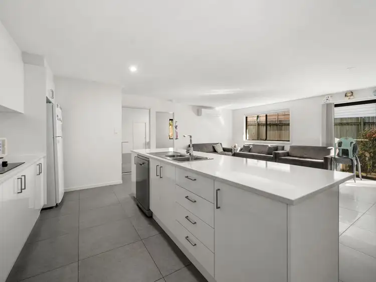 Fourth view of Homely villa listing, 1/10 Azalea Avenue, Coffs Harbour NSW 2450
