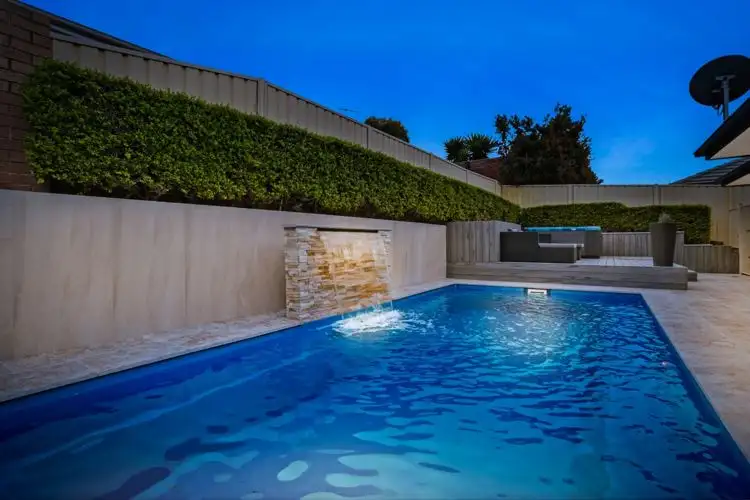 24 Dodonea Circuit, Mount Annan NSW 2567