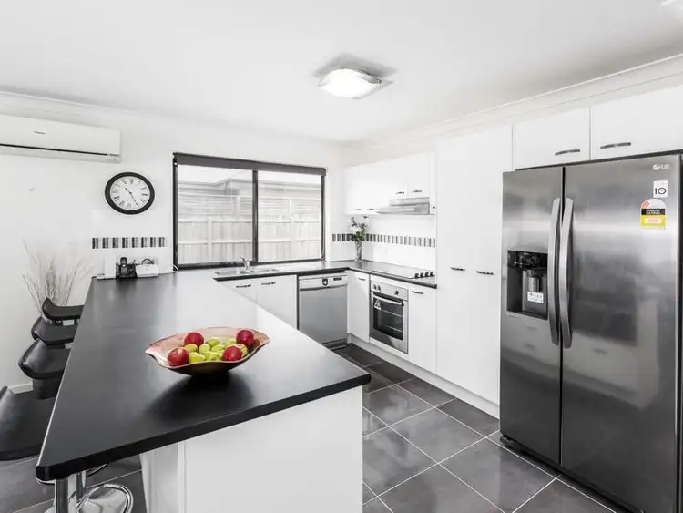 Seventh view of Homely house listing, 35 Piping Court, Raceview QLD 4305