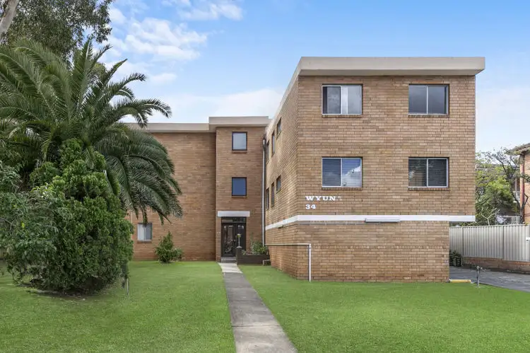 11/34 Addlestone Road, Merrylands NSW 2160