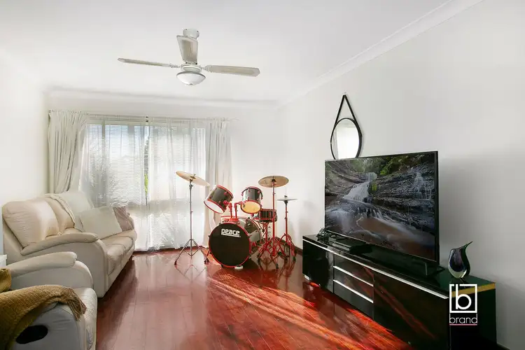Second view of Homely house listing, 5 Gwenneth Close, Kanwal NSW 2259