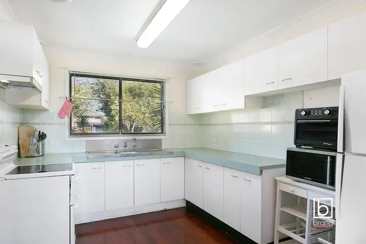 Fourth view of Homely house listing, 5 Gwenneth Close, Kanwal NSW 2259