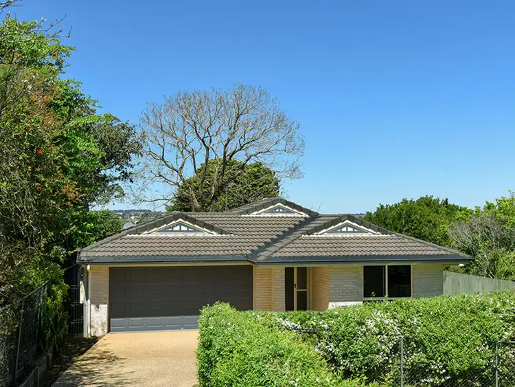 14B Barry Street, Mount Lofty QLD 4350
