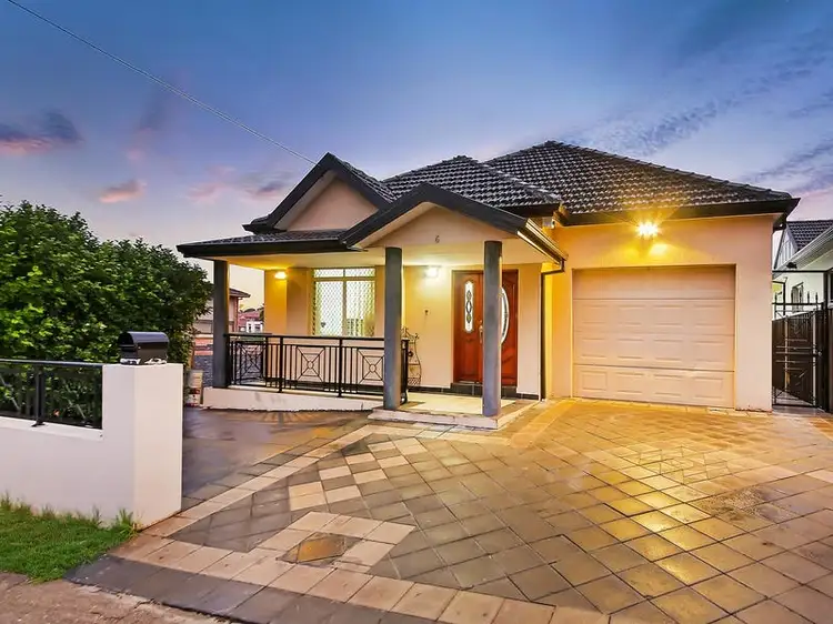 6 John Street, Bexley NSW 2207